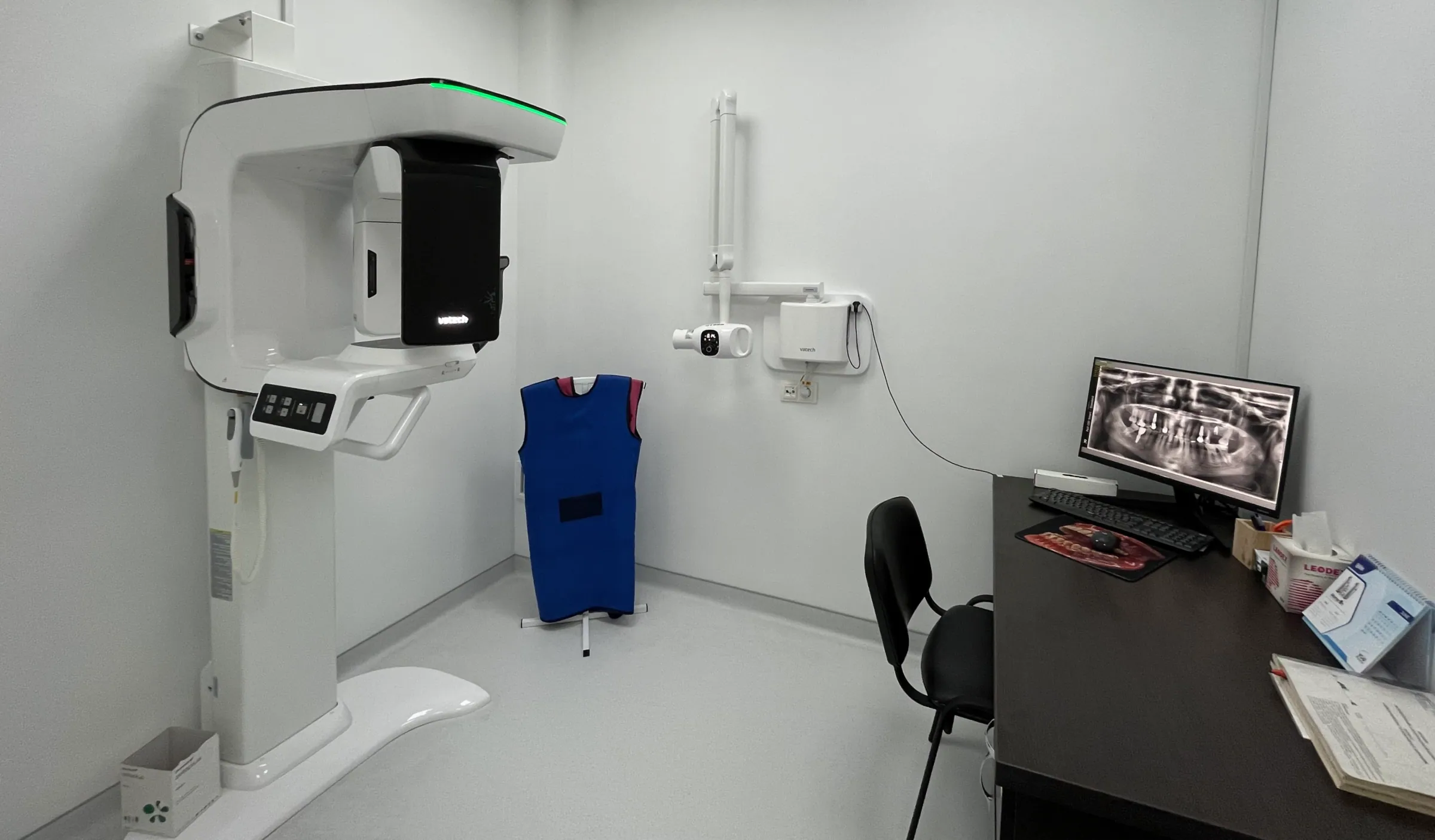 Foto clinică — sala de radiologie